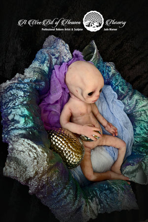 Elara Full Body Silicone Alien - Glows in Dark Unpainted Kit