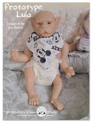 Lula Kane vinyl Hybrid kit sculpted by Joe Bailey