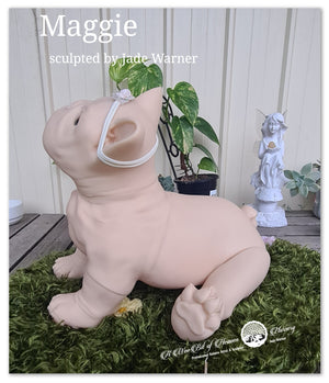 Maggie French Bulldog vinyl Kit by Jade Warner