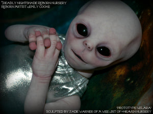 Elara Baby Alien Vinyl Kit