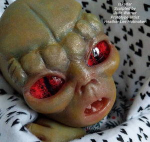 Iskadar Baby Alien Vinyl Kit SOLD OUT KIT