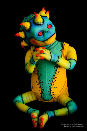 Elara Baby Alien Vinyl Kit
