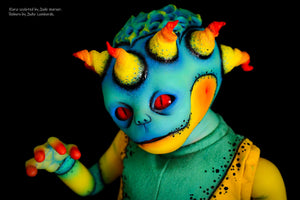 Elara Baby Alien Vinyl Kit
