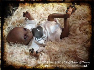 Elara Baby Alien Vinyl Kit