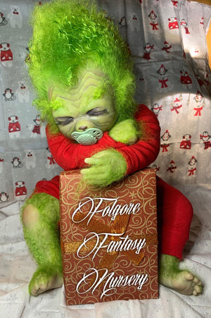 Mistletoe Hybrid Baby Mouse VINYL  HEAD ONLY