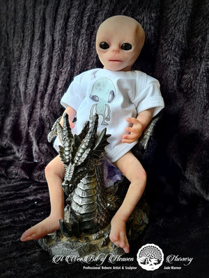 Elara Full Body Silicone Alien - Glows in Dark Unpainted Kit
