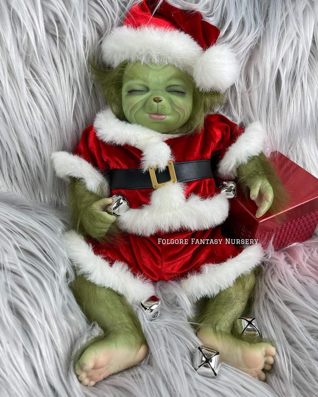 Mistletoe Hybrid Baby Mouse VINYL  HEAD ONLY