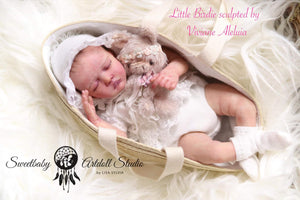Little Birdie Silicone Un-Painted Kit Sculpted by Viviane Aleluia